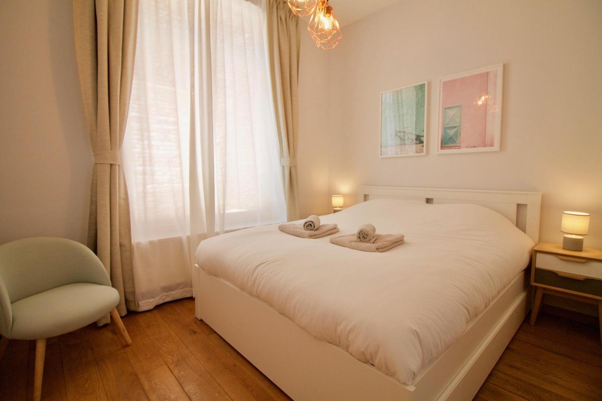 Heart Of Grand Place - Stunning 3Br Triplex Brussels Luaran gambar