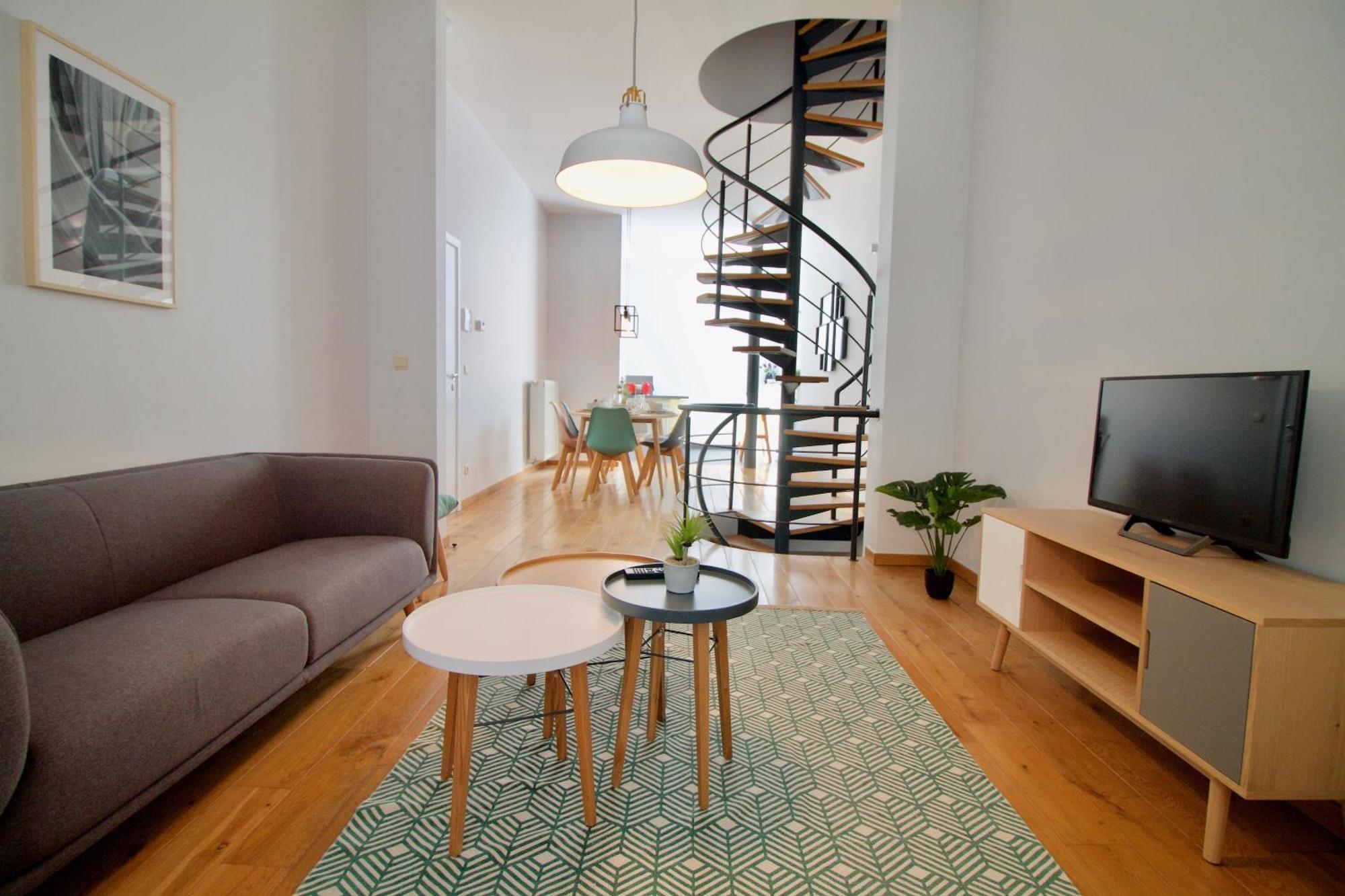 Heart Of Grand Place - Stunning 3Br Triplex Brussels Luaran gambar